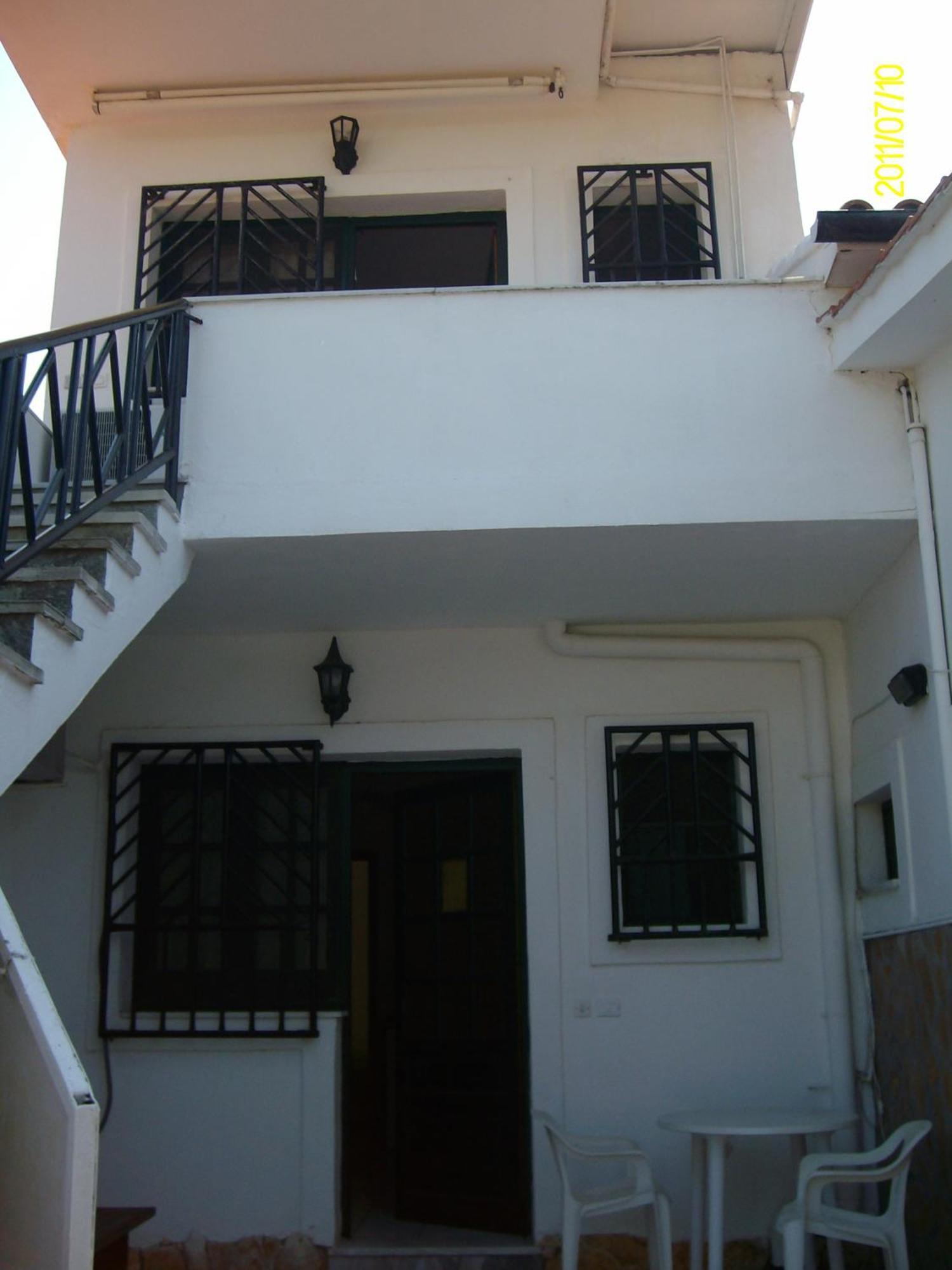 Lakis Apartments أخارافي المظهر الخارجي الصورة